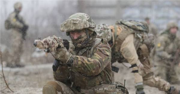 イギリス、ウクライナに自衛兵器を供給　国境でのロシア軍増強受け