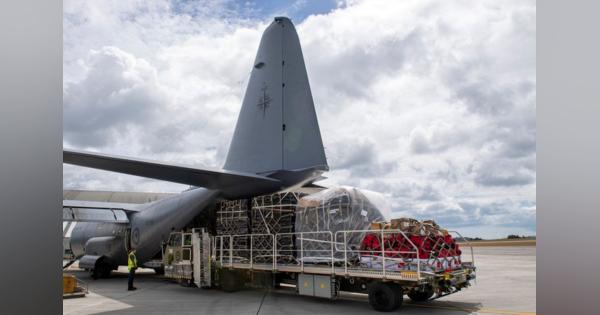 トンガ支援物資の輸送始まる、ＮＺ軍機が被災地到着