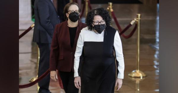 訂正：米最高裁判事2人がマスク着用巡る対立否定