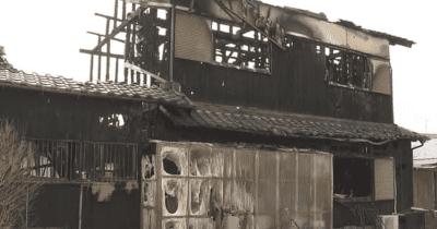 三木市で住宅が全焼　焼け跡から一人の遺体見つかる
