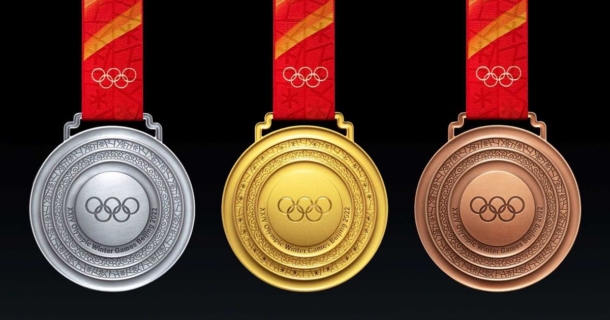 北京オリンピック2022、メダルのデザインがこれだ。2008年の夏季五輪とはどう違う？【画像】