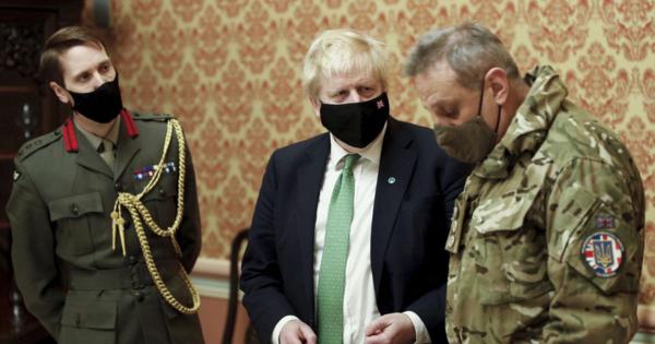 「ロシア侵攻なら直ちに制裁」英首相、ウクライナ大統領と会談