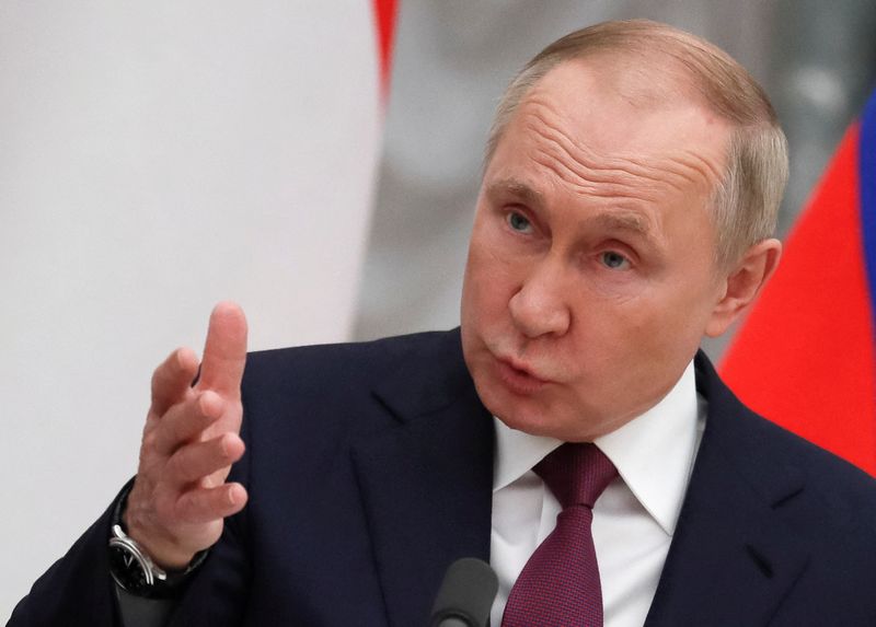 プーチン氏、米欧が「意図的に開戦誘導」　ウクライナ情勢巡り