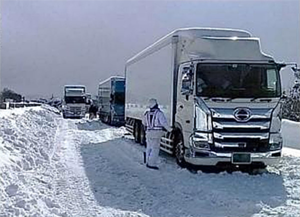 北陸自動車道、2月5-6日に大雪で通行止めのおそれ