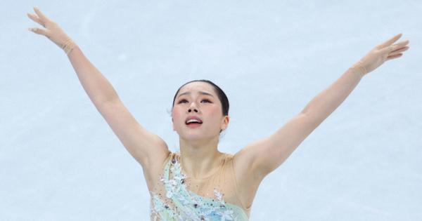 フィギュア団体、日本は3位でフリーに　女子SP・樋口新葉が演技