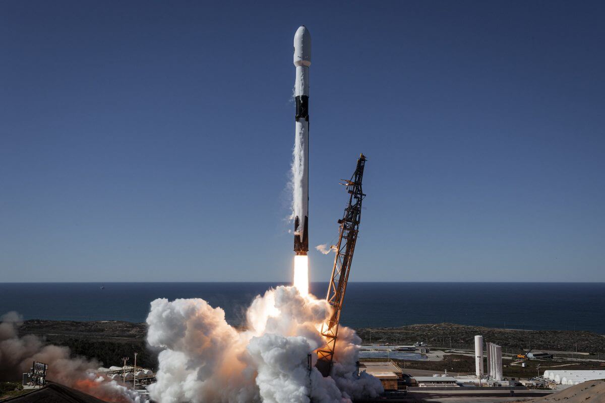 米国家偵察局がファルコン9で機密衛星を打ち上げ、スペースXによる打ち上げは週3回ペース！