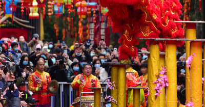 中国の春節連休、国内観光客は2％減