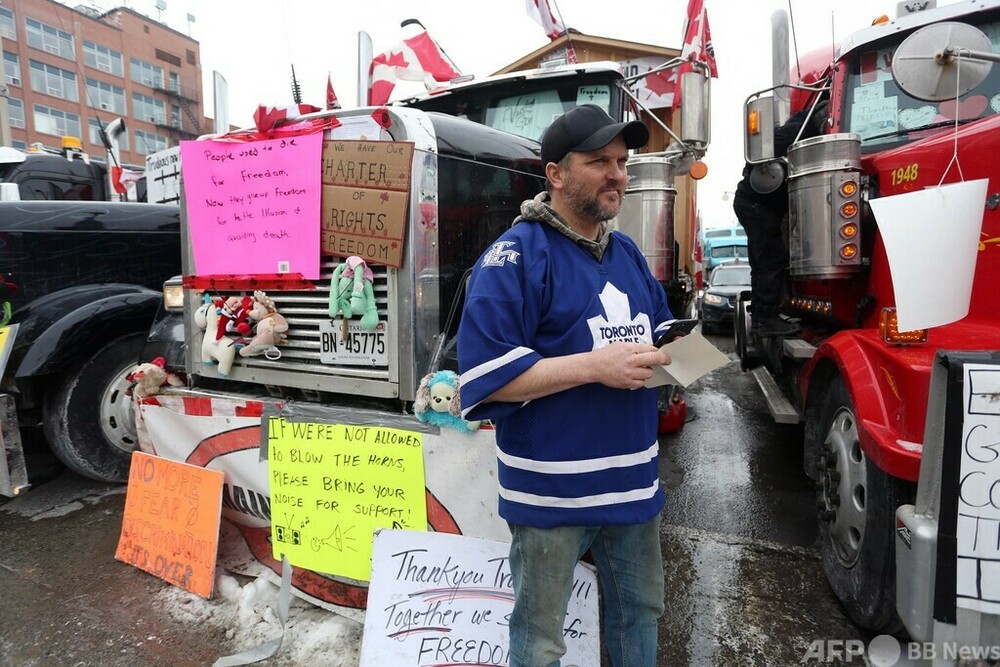 「自由」守る決意固く トラック運転手のデモ長期化 カナダ