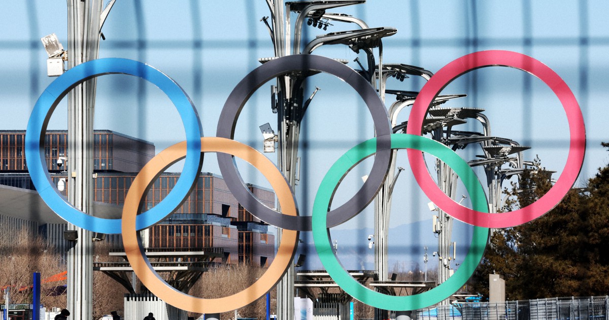 フィギュア団体のメダル授与式が延期　「法的問題」IOCが説明