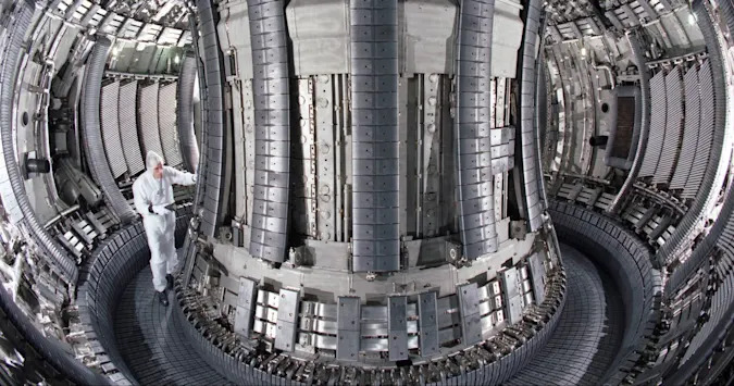 欧州のJET核融合炉、過去2倍のエネルギーを取り出すことに成功
