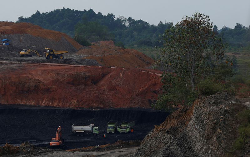 インドネシア、鉱山会社1000社超に操業停止処分　事業計画未提出