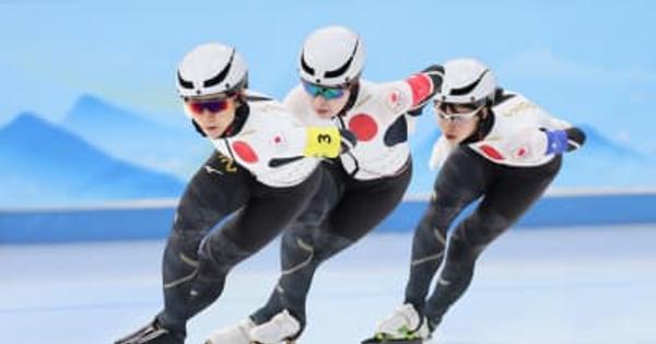 スピードスケート女子団体追い抜き1回戦に臨んだ日本代表　北京冬季五輪