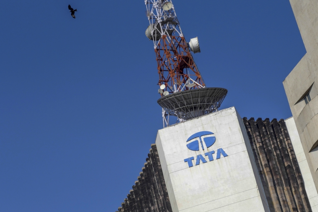 印タタ・グループが導入準備中の「スーパーアプリ」に問題あり、内部関係者が告白