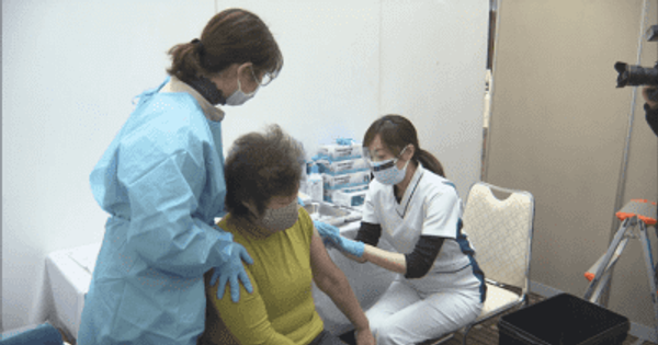青森市で新型コロナワクチン３回目接種の集団接種