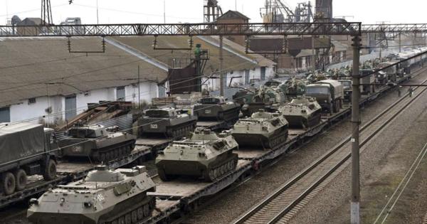 ロシアが全面侵攻、南部に上陸　ウクライナに戒厳令