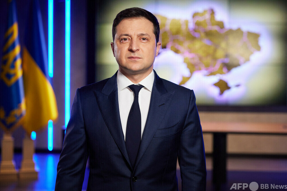 ウクライナは「孤立無援」 大統領