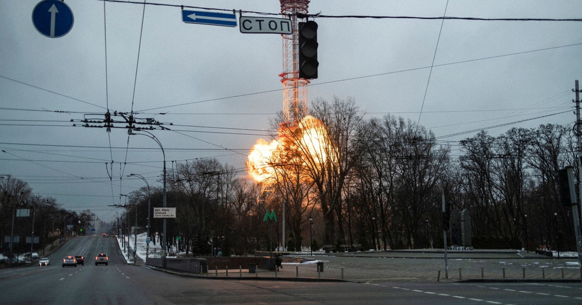 ロシア軍、キエフ中心部のテレビ塔を砲撃