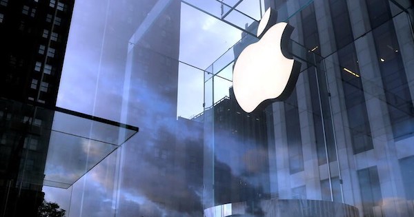 米アップル、ロシアで全商品の販売停止　アップルペイ利用も制限