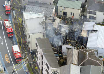 住宅火災、男女3人死亡　高校生軽傷、東京・品川