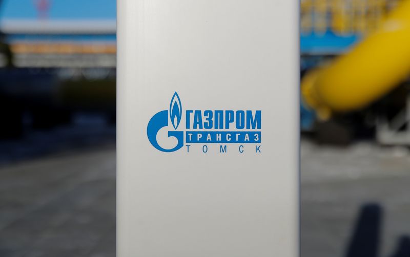 露ガスプロム、ウクライナ経由で欧州へガス輸送