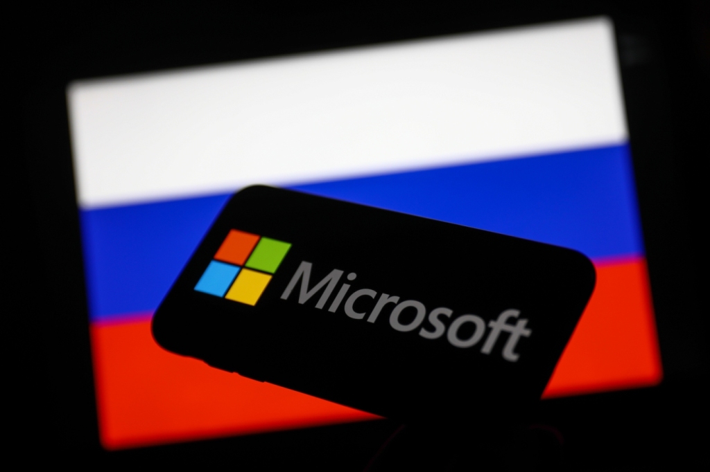 マイクロソフト、ロシアでの新規販売を全面停止