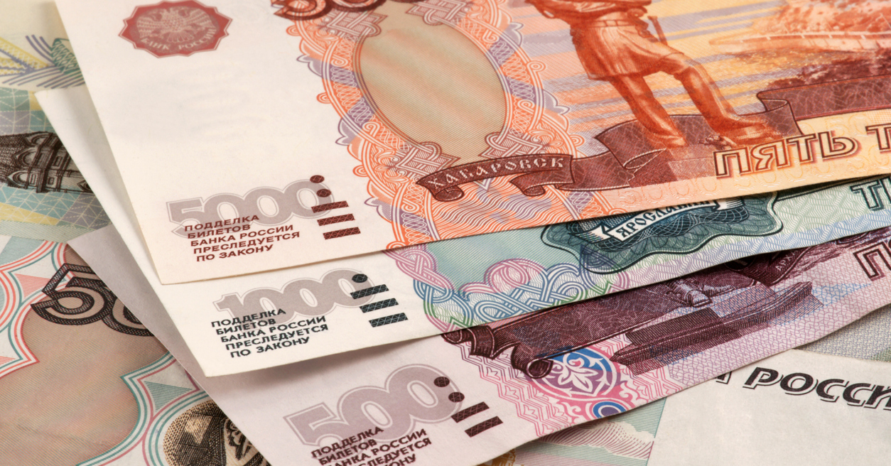 対露制裁で「1ルーブル＝1円以下」続く　ウクライナ情勢長期化、日本経済への影響は？