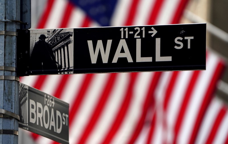 米国株式市場＝反落、ＣＰＩ受け来週の利上げ観測高まる