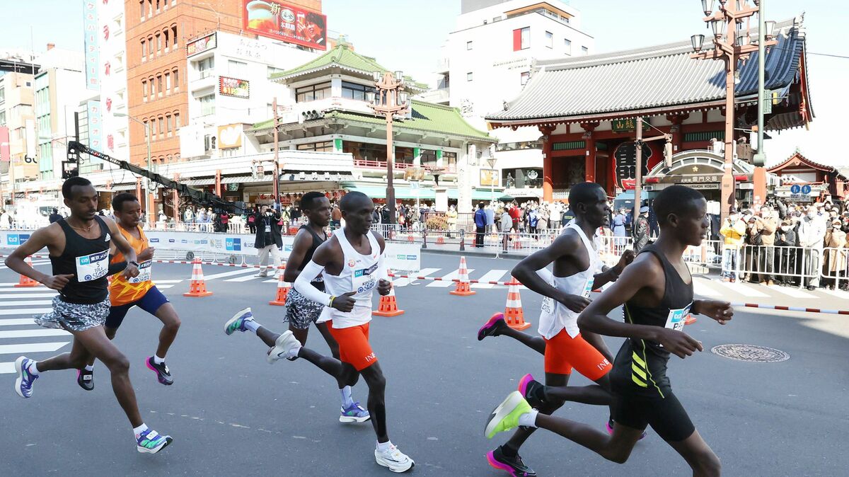 白バイの過失についてダンマリの怪 東京マラソン コース間違い は一度ではなく二度あった 大幅なロス出した失態 を不問に付す大会側は何に忖度しているのか