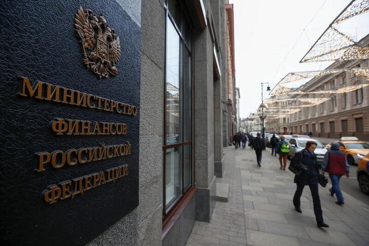 ロシア財務省、外国銀行口座での外貨建て給与など受け取り容認