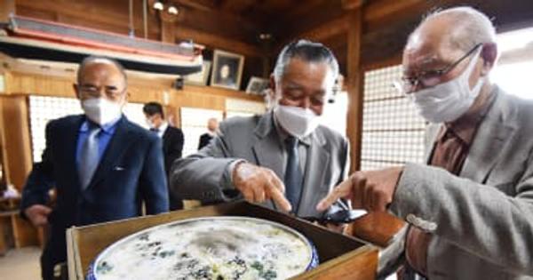 今年は「吉」　海童神社（佐賀市）でお粥占い　カビの状態「全体的に良く」