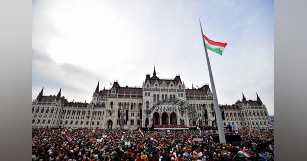 ハンガリー、ウクライナ戦争に関与せず＝首相