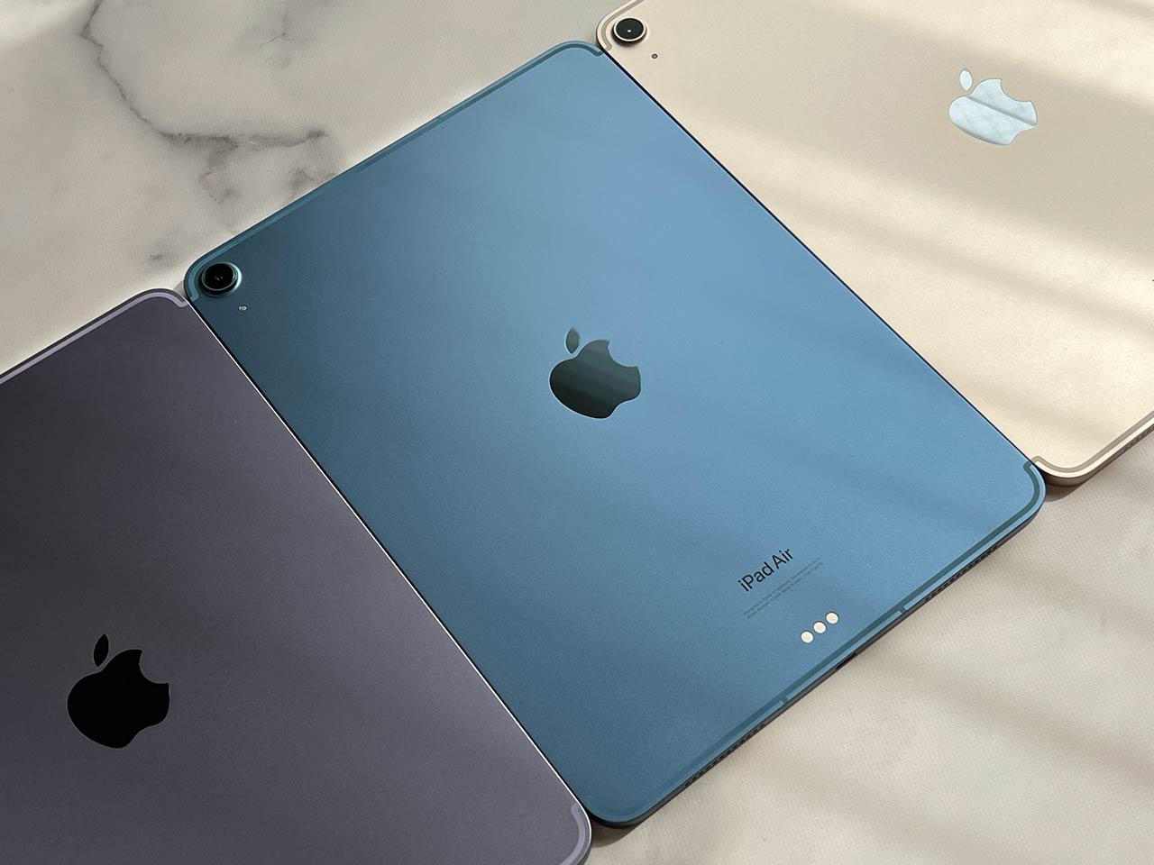 写真で見るiPad Air 第5世代 実機最速インプレ (Engadget 日本版)