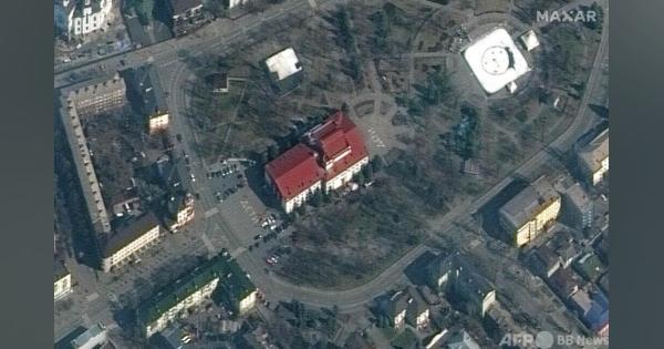 「数百人」避難の劇場に空爆 ウクライナ南部マリウポリ