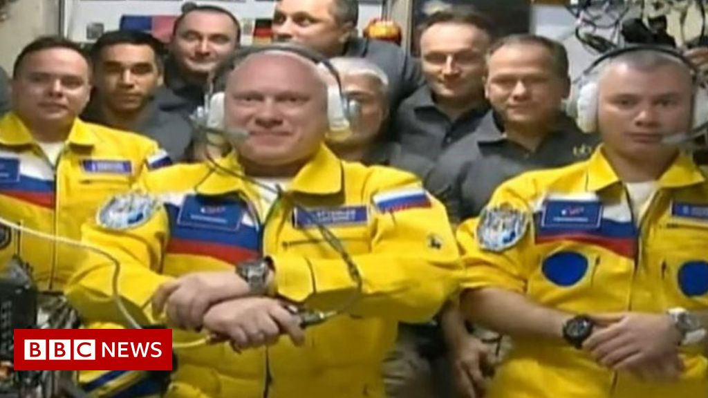 Russians board International Space Station in Ukrainian colours