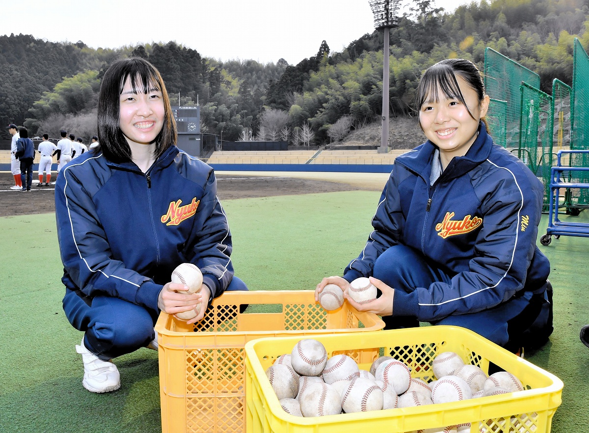 甲子園ベンチ入りは1人のみ女子マネジャー2人の決断　選抜高校野球出場の丹生「とても迷った」