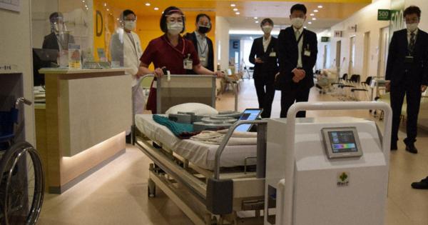 患者のベッド搬送1人で　ロボットが補助　北九州の病院で実証実験