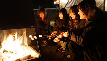 愛知・岡崎市に大自然の中で「キャンプ＆焚火」が楽しめるグランピング施設