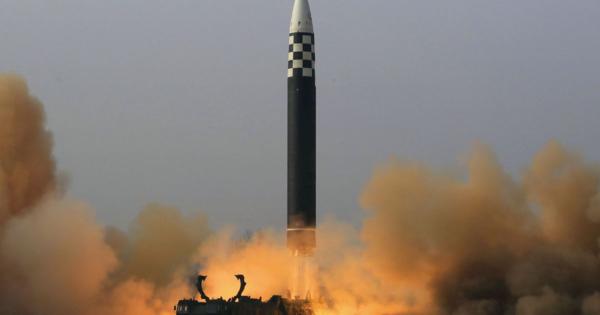 北朝鮮、新型ＩＣＢＭ「火星１７」発射を発表　正恩氏「米と長期的対決」
