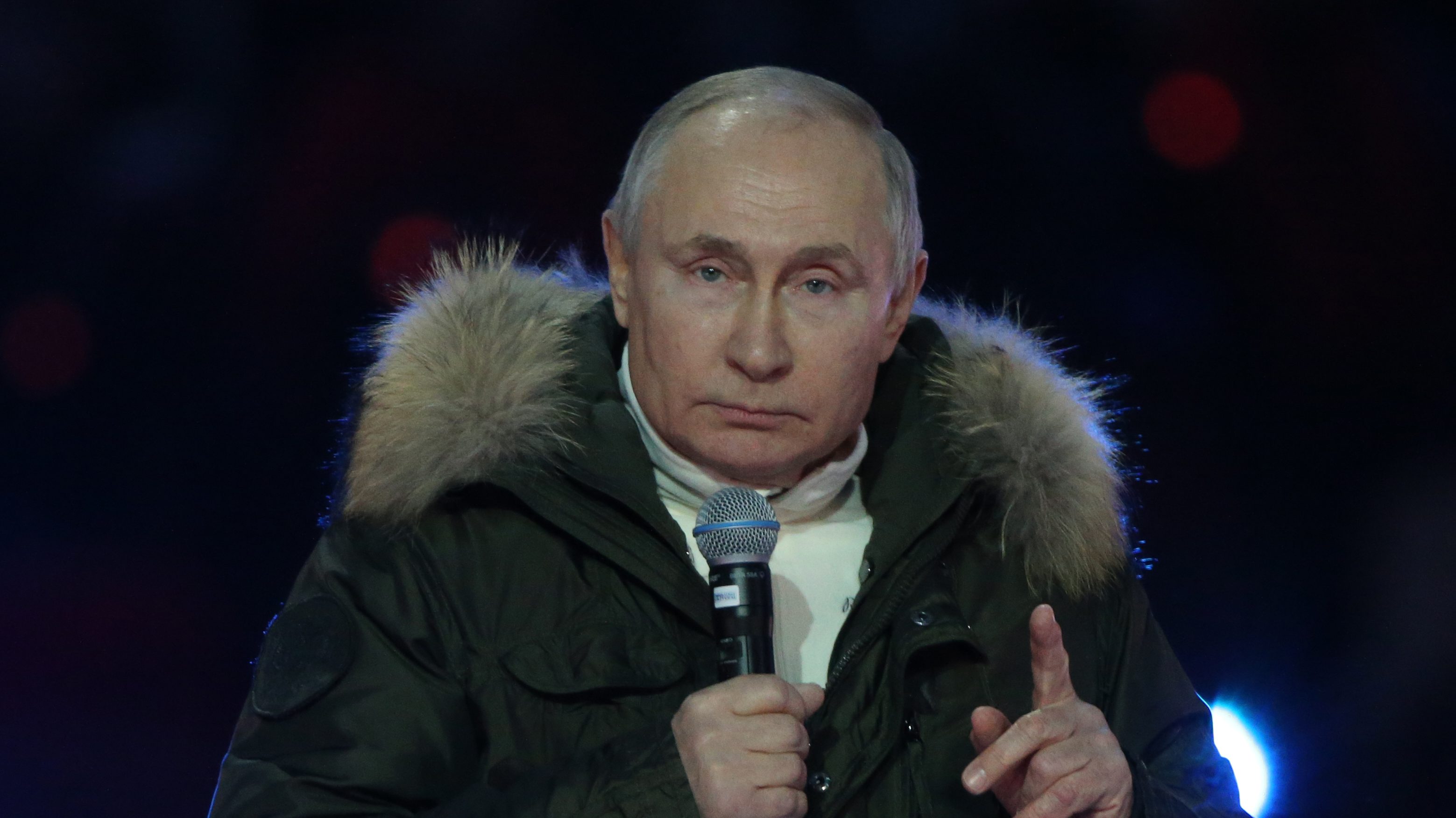 「ボトックスや美容整形でプーチンの表情はいっそう謎めく」仏政治学者がプーチンの“容姿”を分析 | 「強く男らしい権力者像」を追求したら、皮肉な結果に
