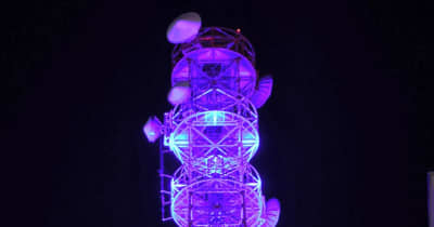 東北電力の鉄塔を青色にライトアップ　「世界自閉症啓発デー」にちなみ福島県