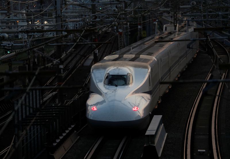 ＪＲ東日本、東北新幹線は14日から全線で運転再開へ