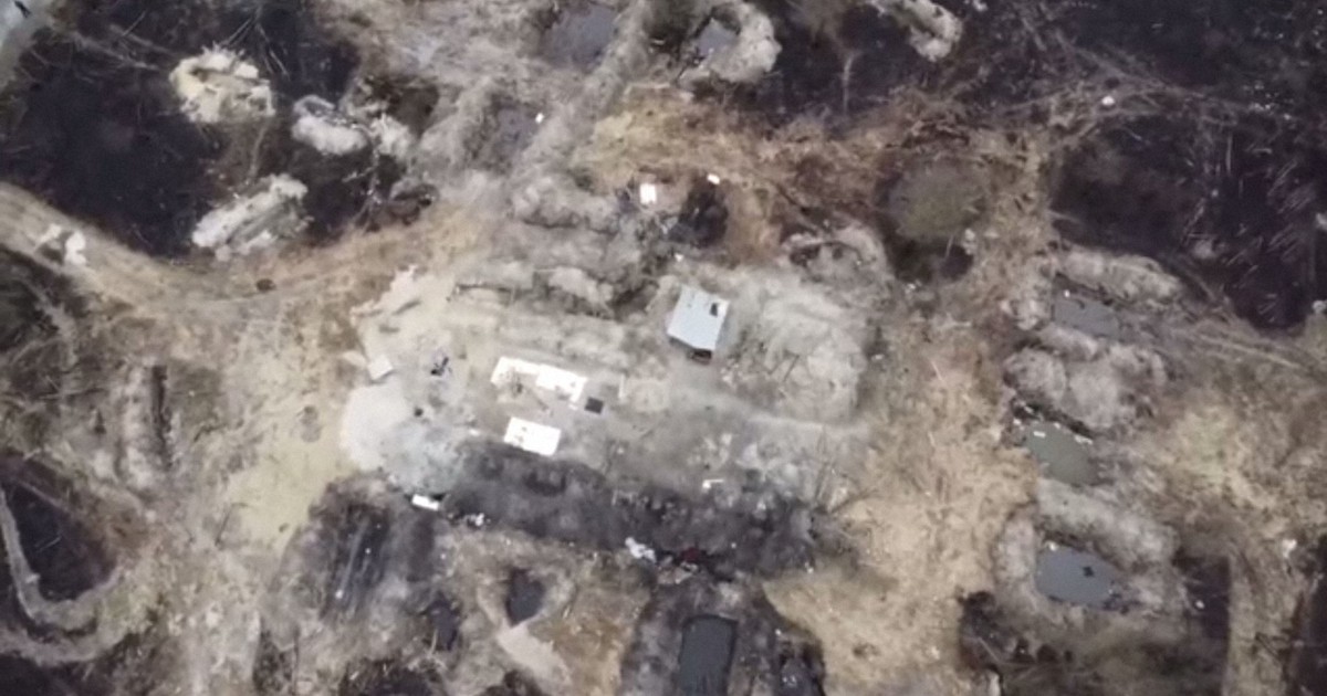 チェルノブイリ原発近くにロシア軍のざんごうか　ドローン映像公開