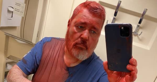 ロシアのノーベル平和賞編集長、襲撃される　列車内で赤い塗料