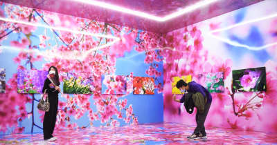 「蜷川実花展－虚構と現実の間に－」北京で開催