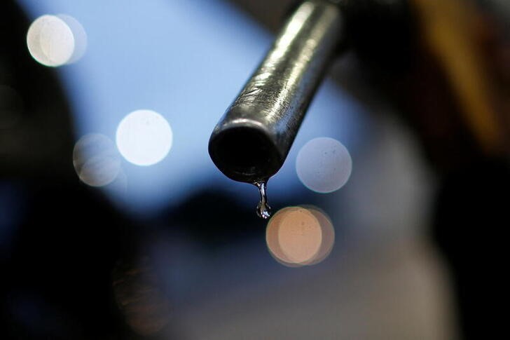 原油先物1％超上昇、リビアの産油停止で供給懸念強まる