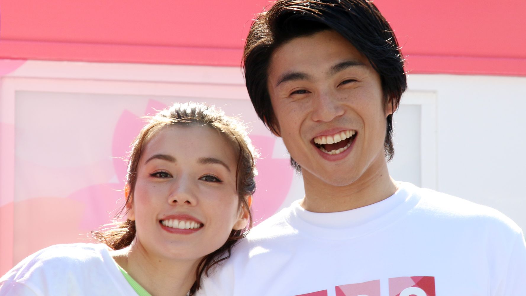 中尾明慶さん、仲里依紗さんが結婚9周年のツーショット。「ほんっと憧れの夫婦です」と祝福コメント相次ぐ