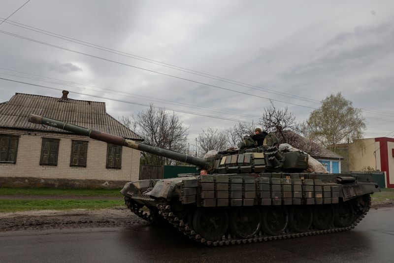 ロシア軍、ウクライナ東部の都市制圧　防衛軍は撤退＝州知事