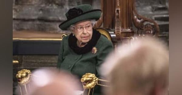 エリザベス英女王、96歳に　在位70年、健康不安も