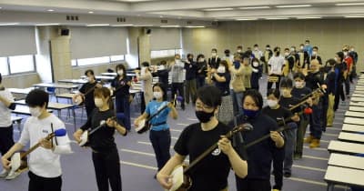 阿波踊りイベント「紡ぐ」の事前練習　徳島市で300人参加