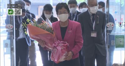 再選を果たした大川秀子栃木市長が初登庁